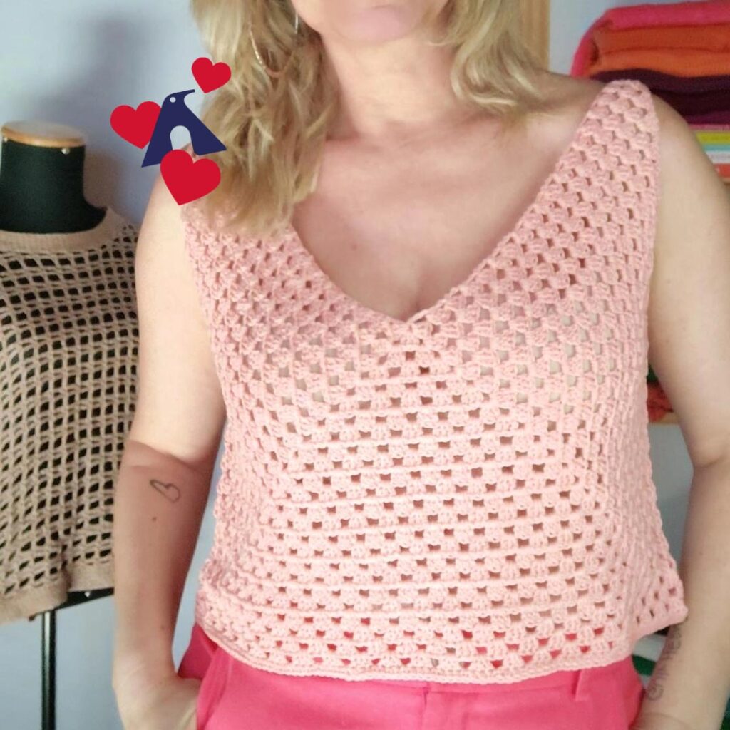 1727877500 533 Receita Blusa de Croche com Ponto Bloquinho Outubro Rosa